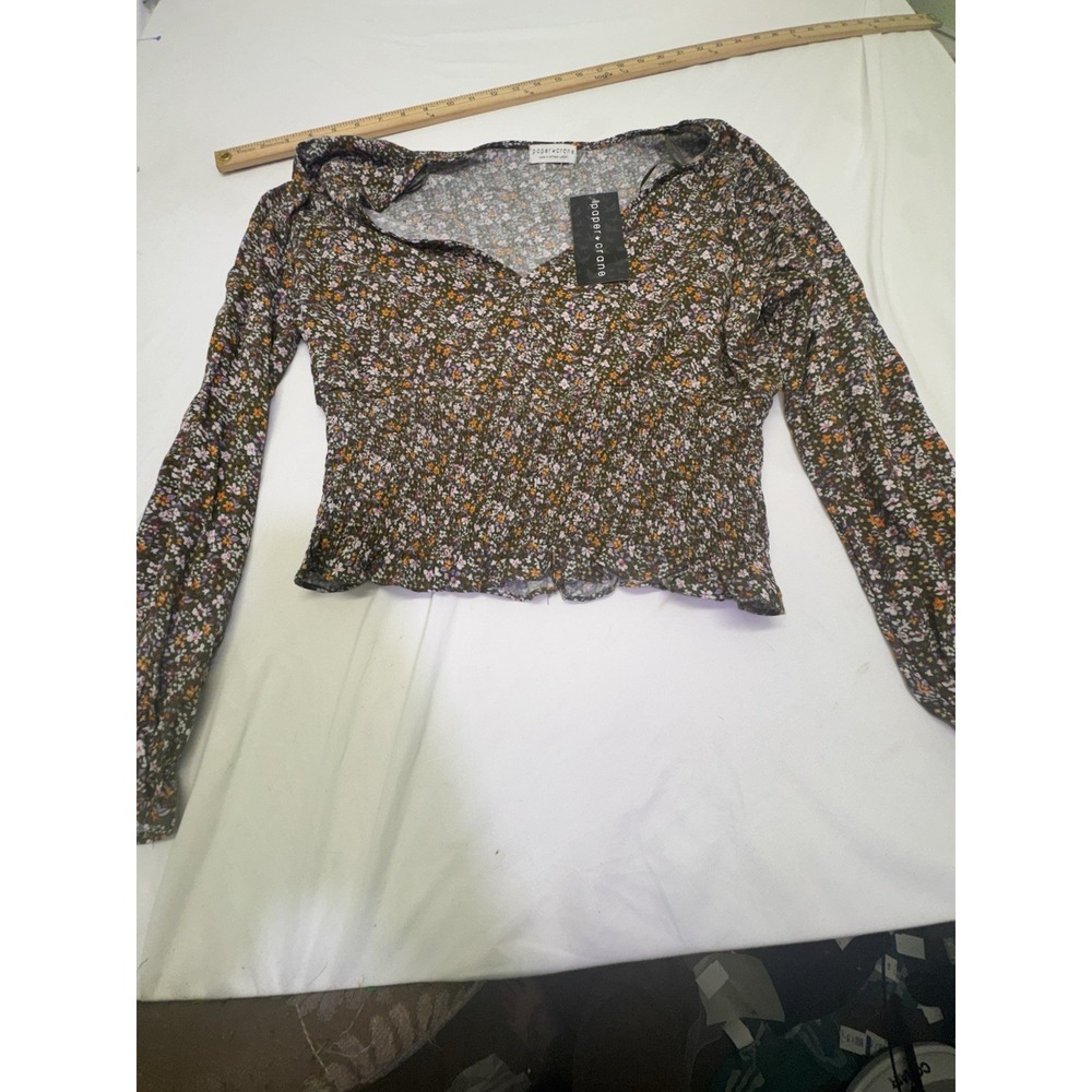 PAPER CRANE Women's L Black‎ Ditsy Floral V-Neck Ruched Waist Blouse Cottagecore